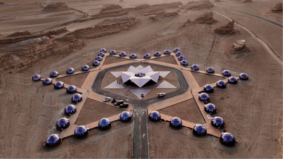 火星移民预演场——模拟外星环境的极端生存训练璧山户外野奢帐篷实验项目